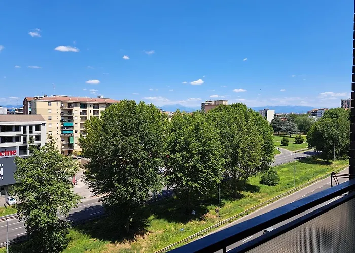 Stanza Fulvio Testi 174 MI Cinisello Balsamo